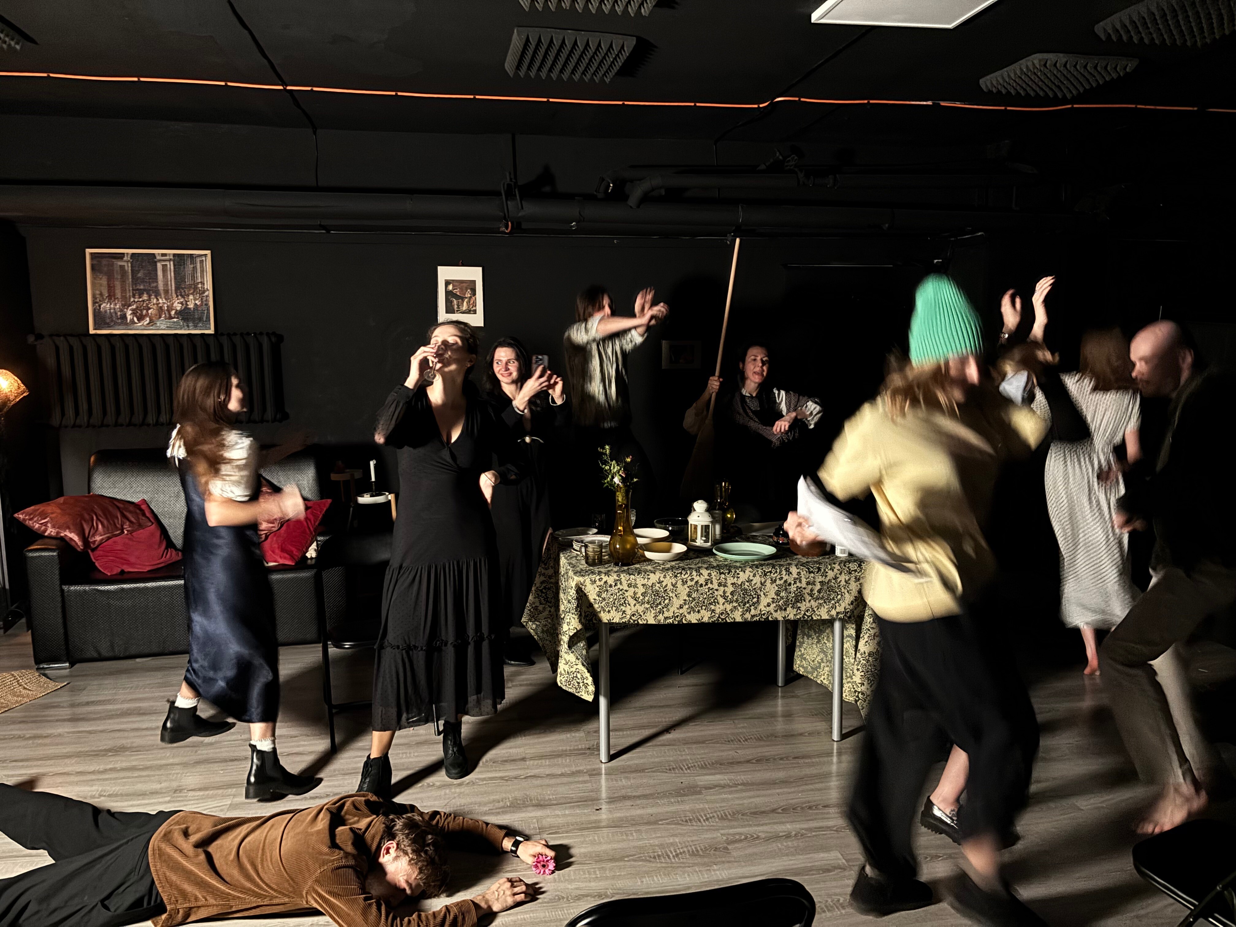 Zajęcia na Stage IV w Szkole Żywego Teatru, zdjęcie 1
